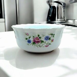 Vintage Collectible Bright Spring Colors Florals Serving Bowl. Fine China Japan.