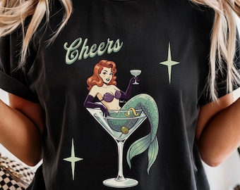 Vintage Pinup Mermaid Martini T-Shirt | Cocktail Glass Cheers Mid Century Art Style