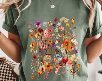 Comfort Colors Pressed Wildflower Bouquet T-shirt | Boho Cottage Core Botanical Garden  Print