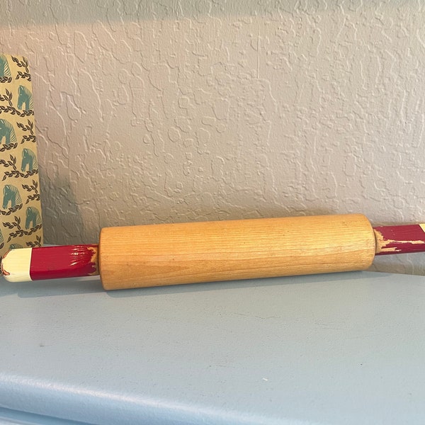 Vintage 1950's Wooden Rolling Pin with Chippy Red Painted Handles - Kitchen Wall Hanging