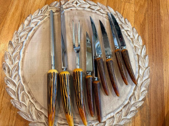 Vintage Crown Crest Stainless Steel Carving & Steak Knives 9 Piece