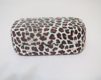 Animal Leopard Prints Rectangle Hard Case Protective Cover Box For Eyeglasses And Sunglasses For Men & Women.