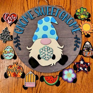 Farmhouse Gnome Door Hanger: Interchangeable Seasonal Sign