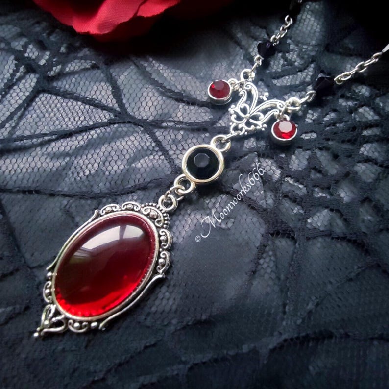 Victorian stainless steel necklace with black beads and red glass cabochon pendant, gothic jewelry, romantic gothic necklace 画像 10