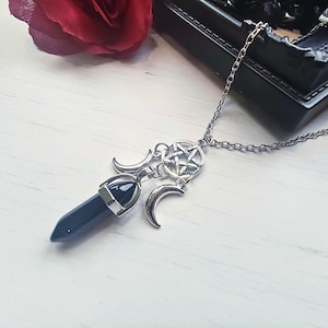 Gothic Mond Halskette mit schwarzem Onyx Anhänger und Pentagramm, Gothic Schmuck