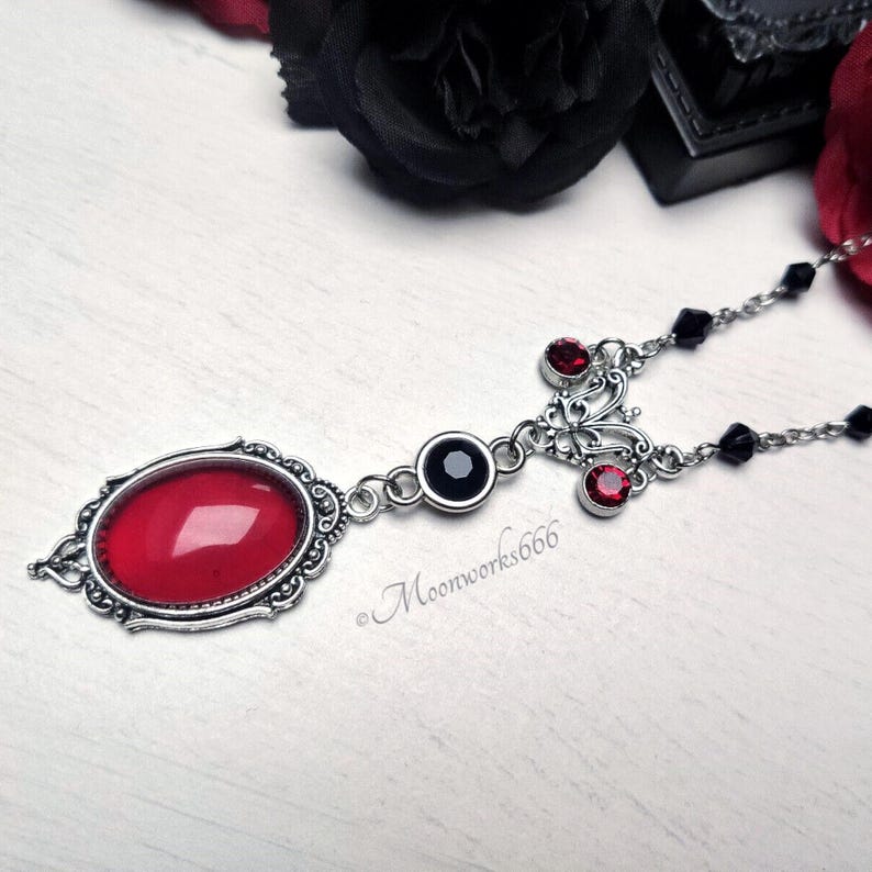 Victorian stainless steel necklace with black beads and red glass cabochon pendant, gothic jewelry, romantic gothic necklace 画像 9