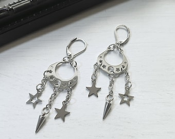 Stainless steel spike star earrings, punk earrings, goth, gothic jewelry, witch earrings, grunge, alternative, celestial, y2k, dark academia