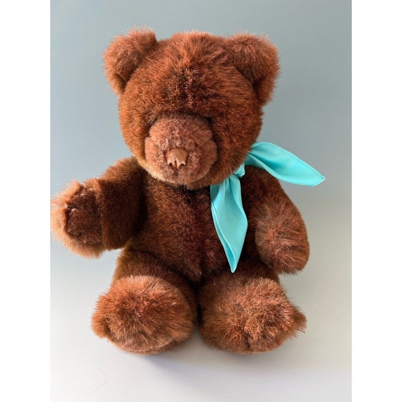 GUND 18 Brown Teddy Bear Classic Vintage 1983 With Bum Tag