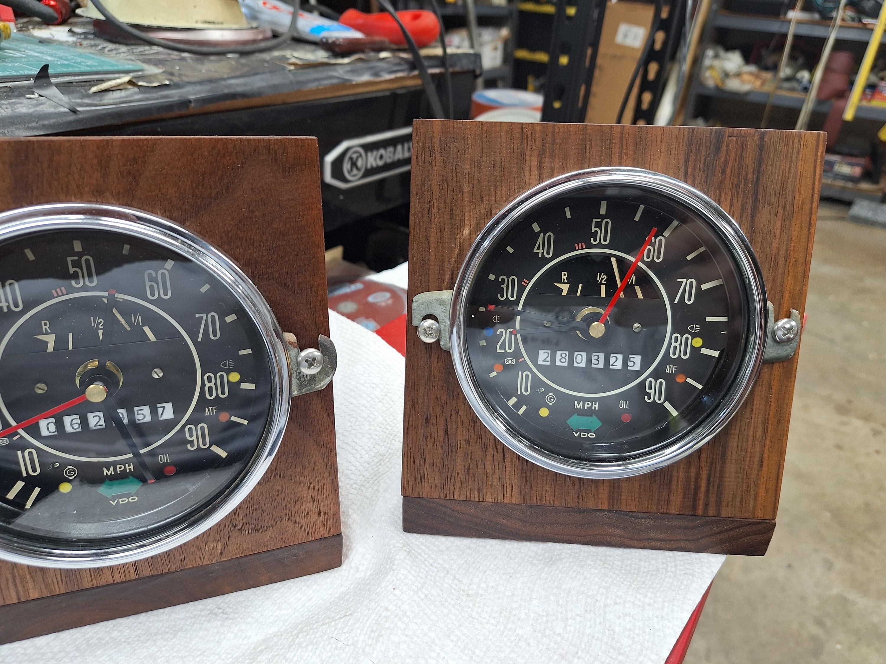 ヴィンテージ　フォルクスワーゲン ビートルバグミニ時計 ヴィンテージ フォルクスワーゲン ビートルバグミニ時計 Vintage