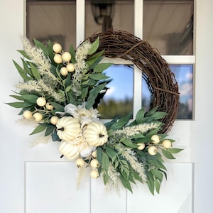 Neutral Fall Wreath for Front Door with White Pumpkins, Autumn Wreath with Pampas Grass, Cream Berries and Flowers, Fall Door Decor