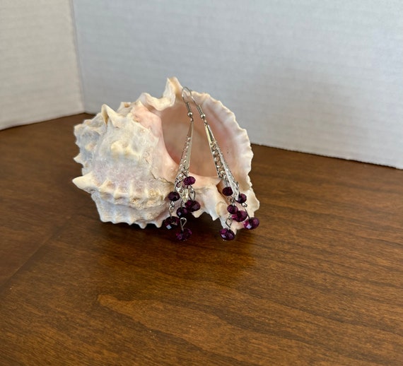 Perferated triangle Dangle earrings - image 7