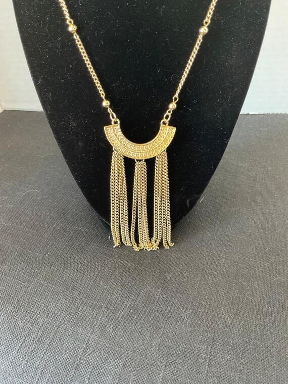 Textured Gold half circle with Fringe - image 6