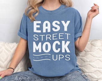 Blue Jean Comfort Farben T-Shirt Mockup: Oversized Fit (Digitaler Download) EM17