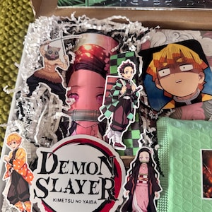 Demon Slasher Anime Gift Box – Anime Tumbler, Puzzle, Keychain, Magnet, Coaster – Anime Lover Gift for Him Her Teens Kids – Otaku Gift Set image 4