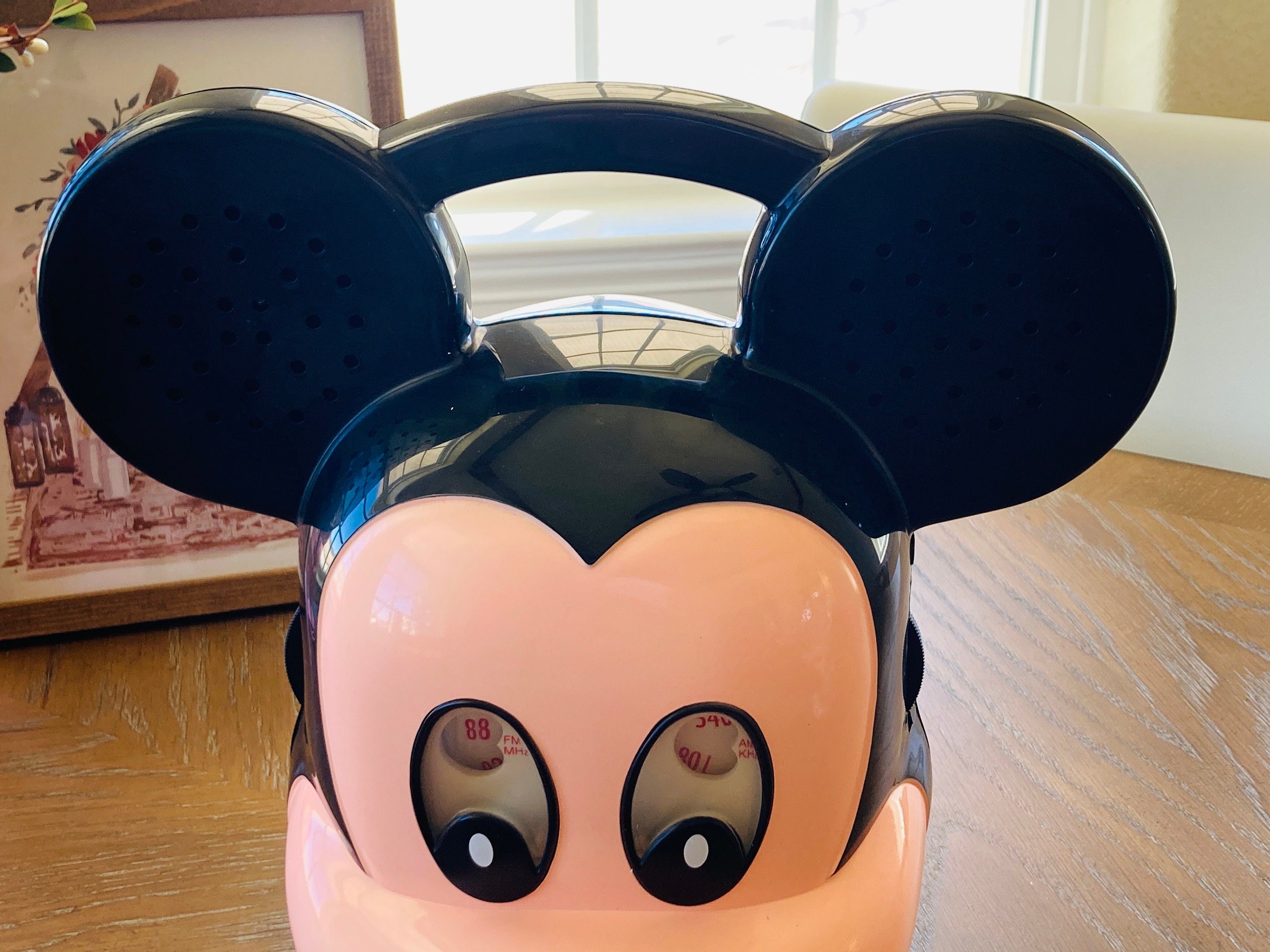 VINTAGE RARE Disney Mickey Mouse Am Fm Radio/ Dapy D021/ Singing