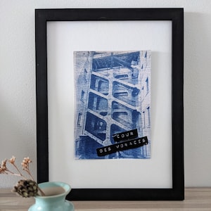 Reproduction  Cyanotype de  La cour des Voraces à Lyon en format A6