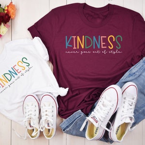 Kindness Shirt, Positive Quote TShirt, Be Love, Inspirational Shirt, Kind Heart Shirt, Gifts for Women, Kindness Shirt, Motivational  Shirt