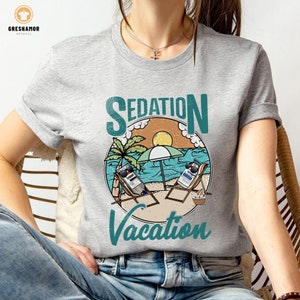 Sedation Vacation ICU Nurse Shirt: Funny Intensive Care Tee Bild 5