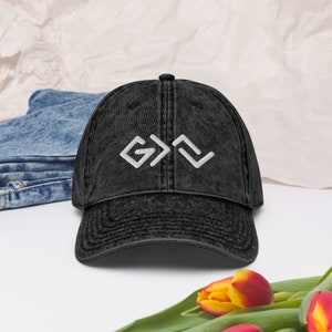 Bonnet brodé | Dieu est plus grand que les hauts et les bas | Casquette brodée vintage
