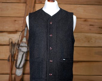Gilet in feltro di lana TEKO Langmuir – Realizzato a mano in Scozia – Gilet da uomo ecoMELTON™ sostenibile