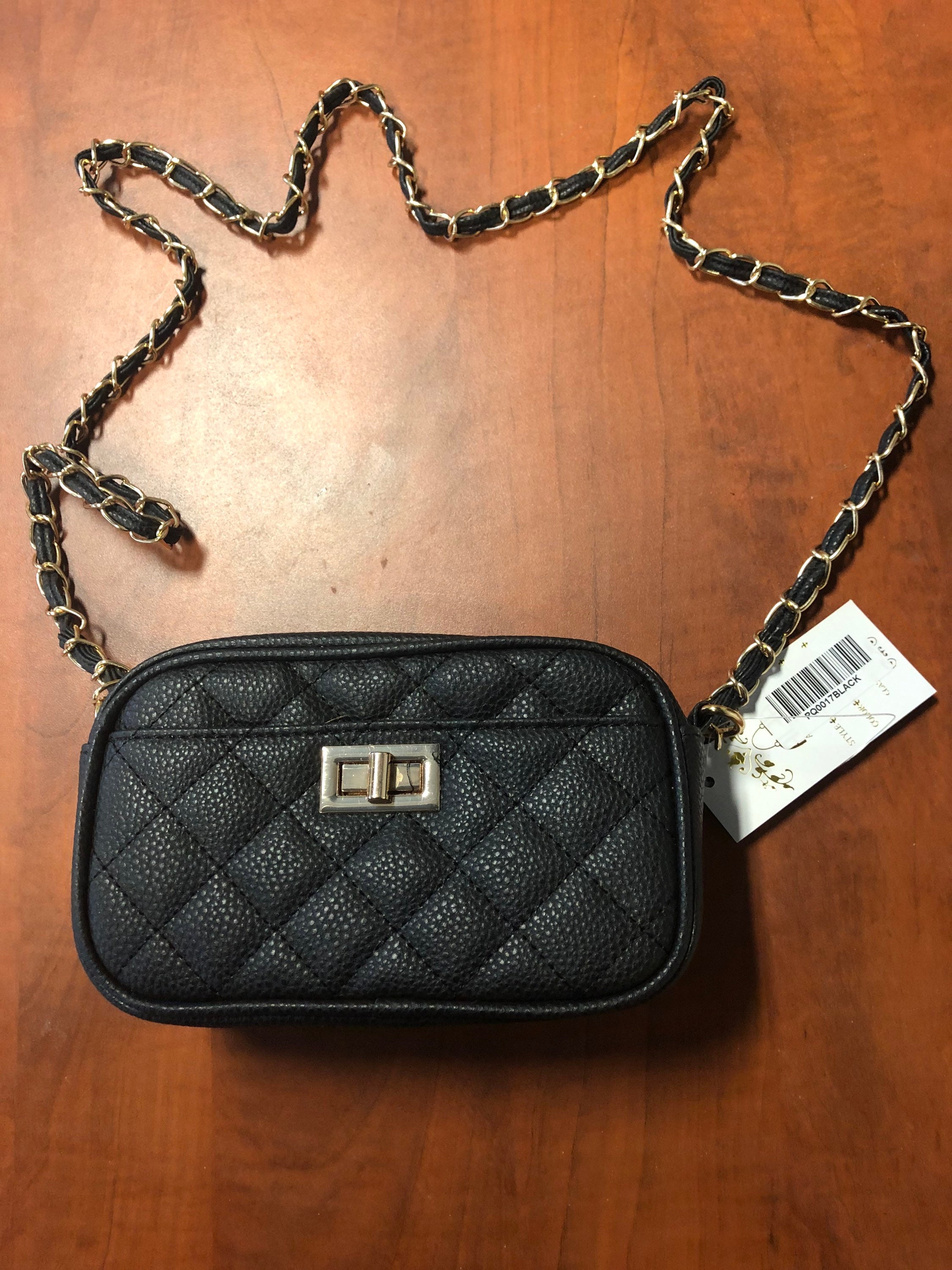 Gold Chain Quilted Purse 