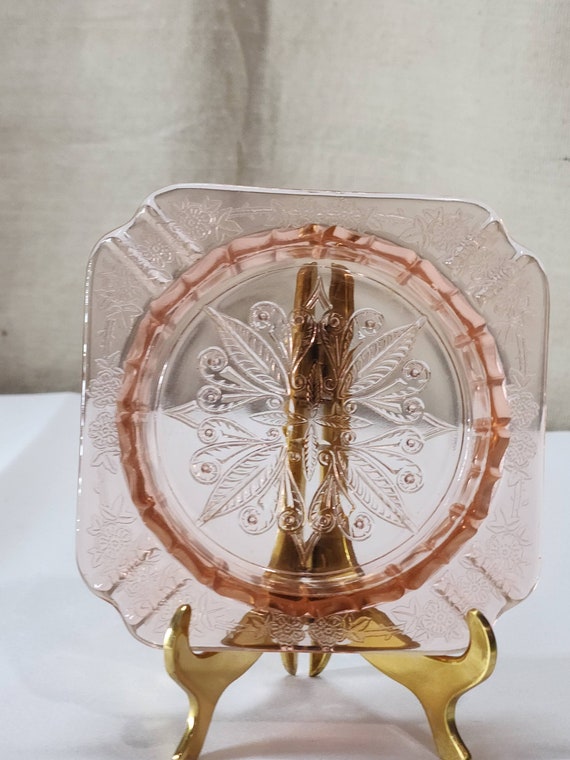 Vintage Jeannette Adam Pink Depression Ashtray 4 5/8