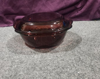 Vintage Mexico #11 Square Purple Amethyst Glass Casserole Baking Dish with Lid