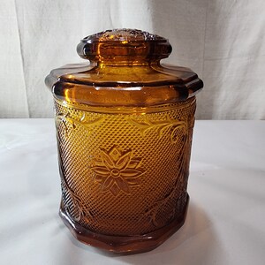 Tiara Indiana Glass Sandwich Amber Biscuit Cookie Candy Jar with