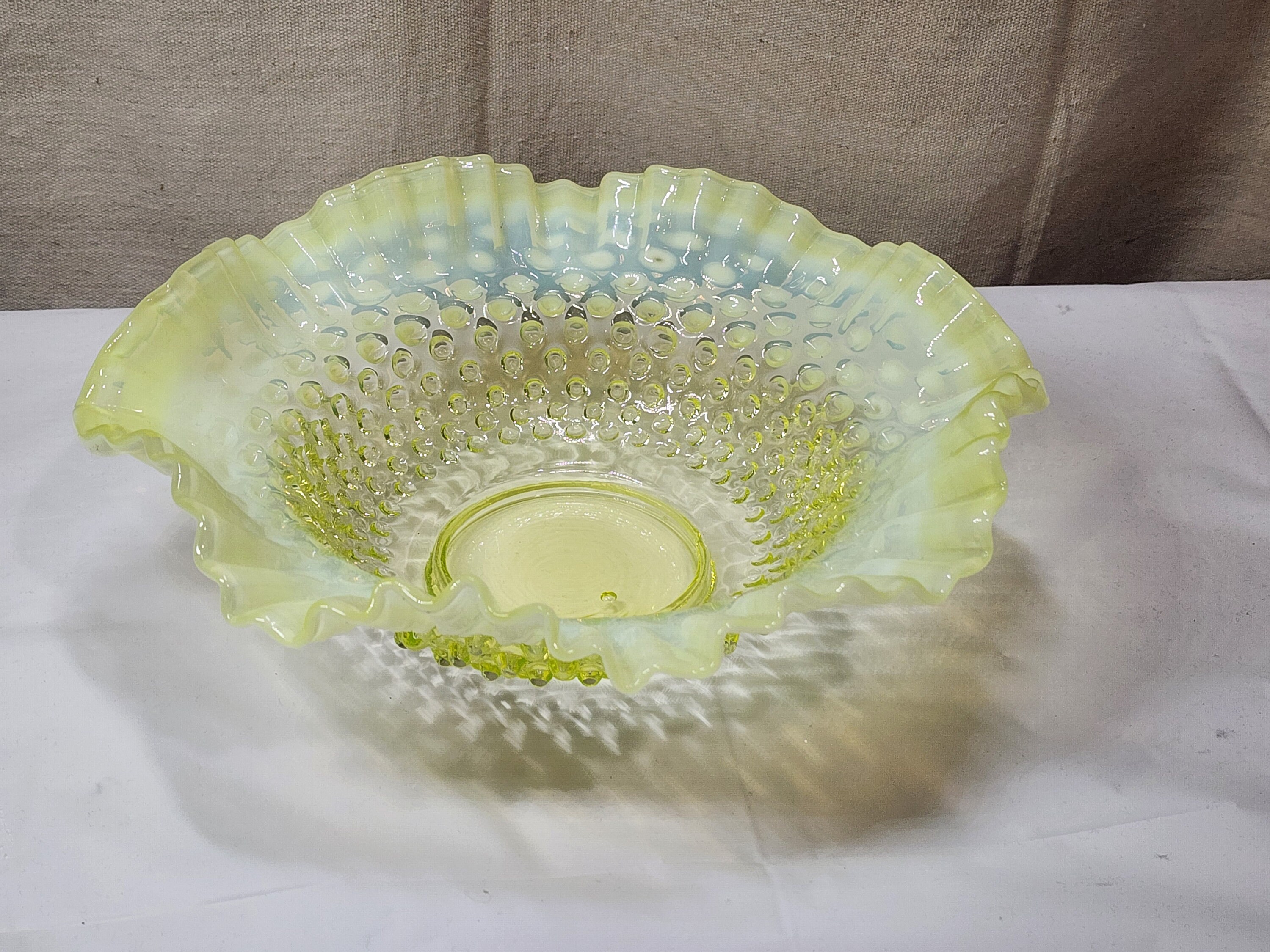 フェントン ホブネイル イエローオパールセント fenton ウランガラス