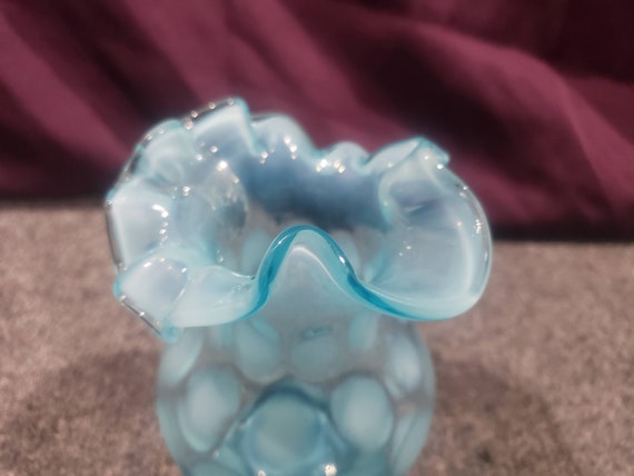 フェントンドットブルーベース Vintage Fenton Blue Opalescent Coin Dot Ruffled Edge Pitcher