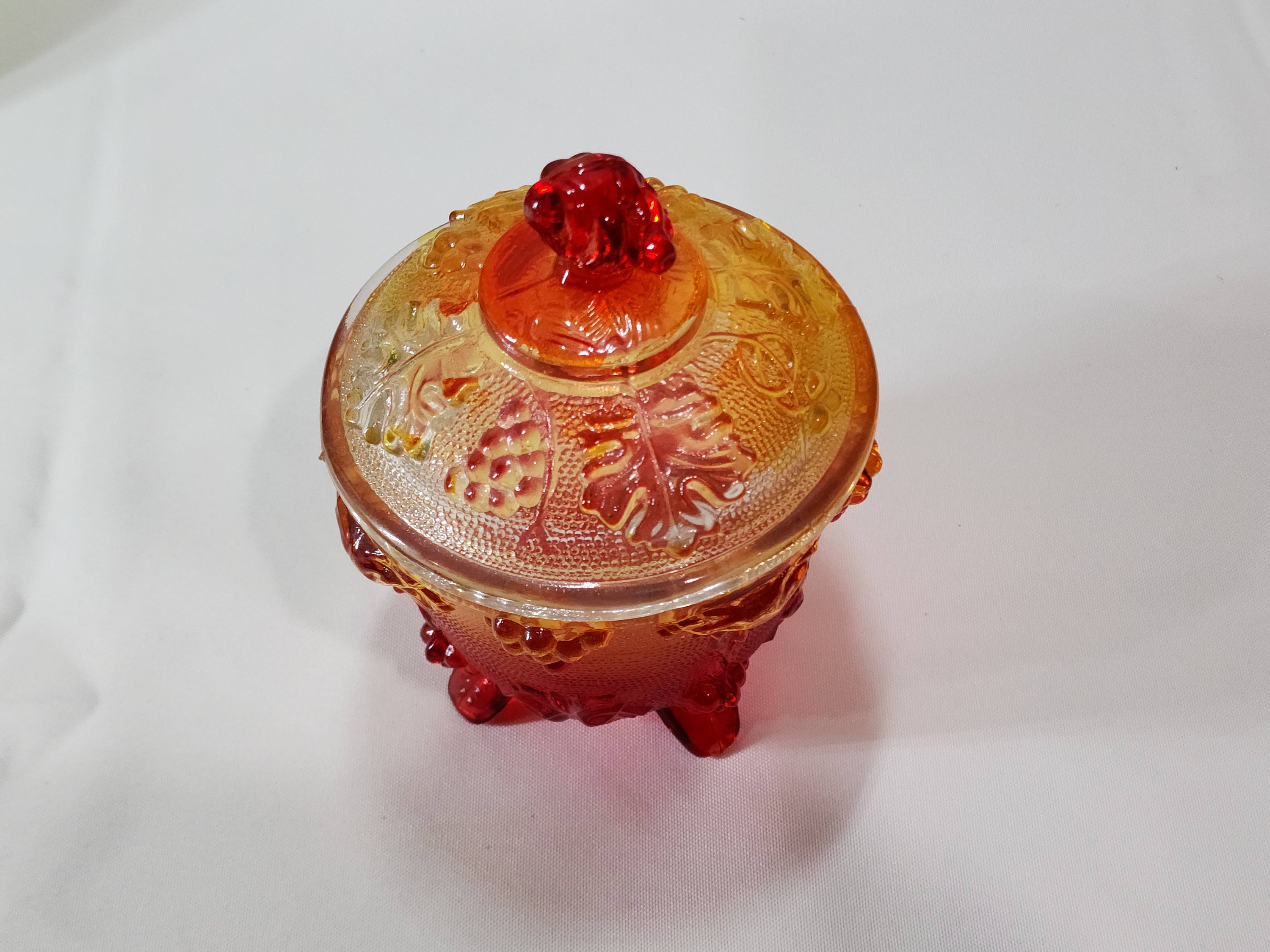 Vintage Jeannette Harvest Grapes Amber Red Carnival Glass