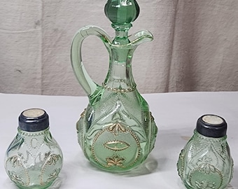 Dugan Glass Co "Jeweled Heart" Victor Dug, Green Shaker set and Cruet c 1903 ( EAPG)