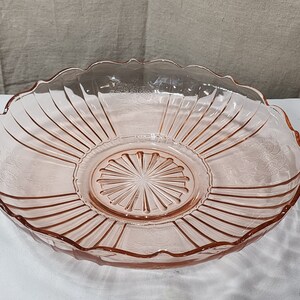 Vintage Pink Depression Glass Mayfair Open Rose 11-3/4&quot; Low Scalloped Fruit Bowl