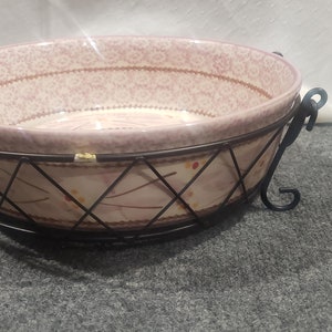 Temptations Ovenware Old World Lilac Serving Casserole Dish W/ Rack 2.5 Qt