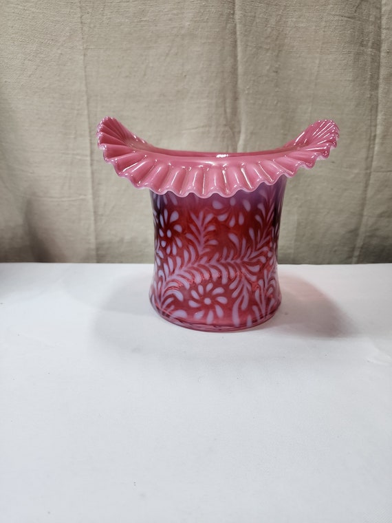 Large Fenton Cranberry Opalescent Daisy & Fern Optic Large