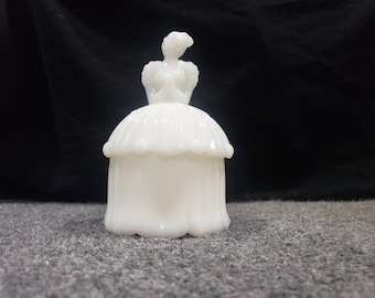 Vintage Akro Agate White Oplaescent Colonial Lady Powder Jar Puff Box / Powder Box