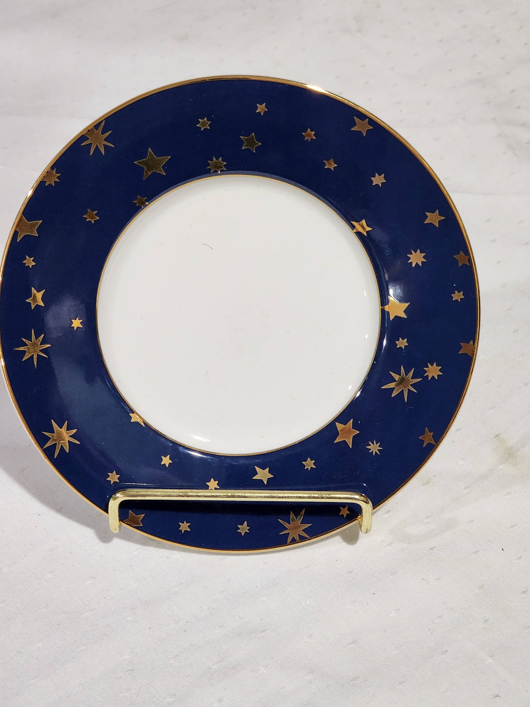 Galaxy Saucer by Sakura14k gold Indonesia 6.25" diameter