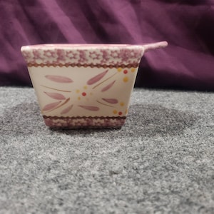 Temp-Tations by Tara Old World Lilac Individual Square Baker