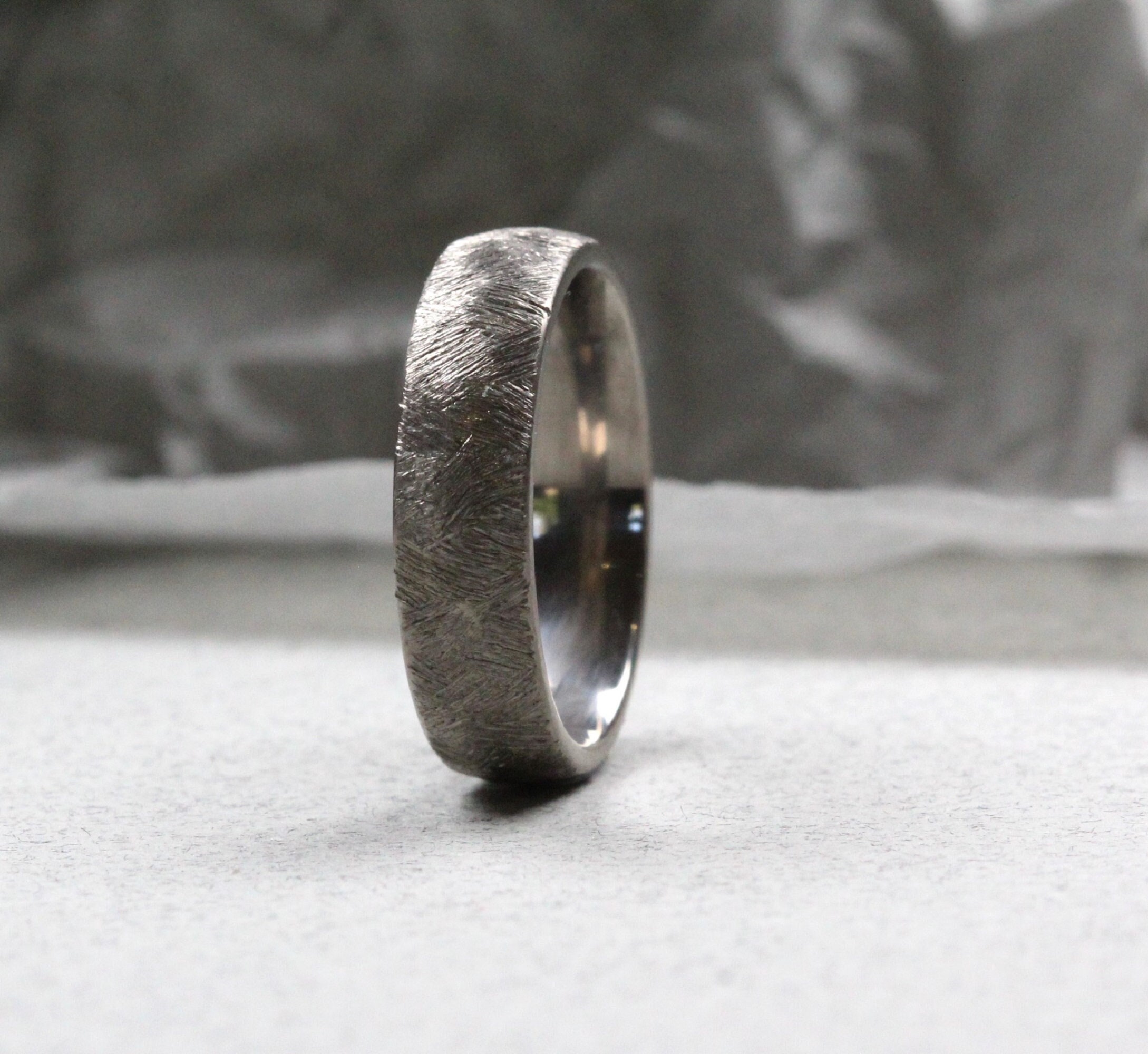 希少 undercover fragment titanium ring il_fullxfull.4880628255_iswo.jpg