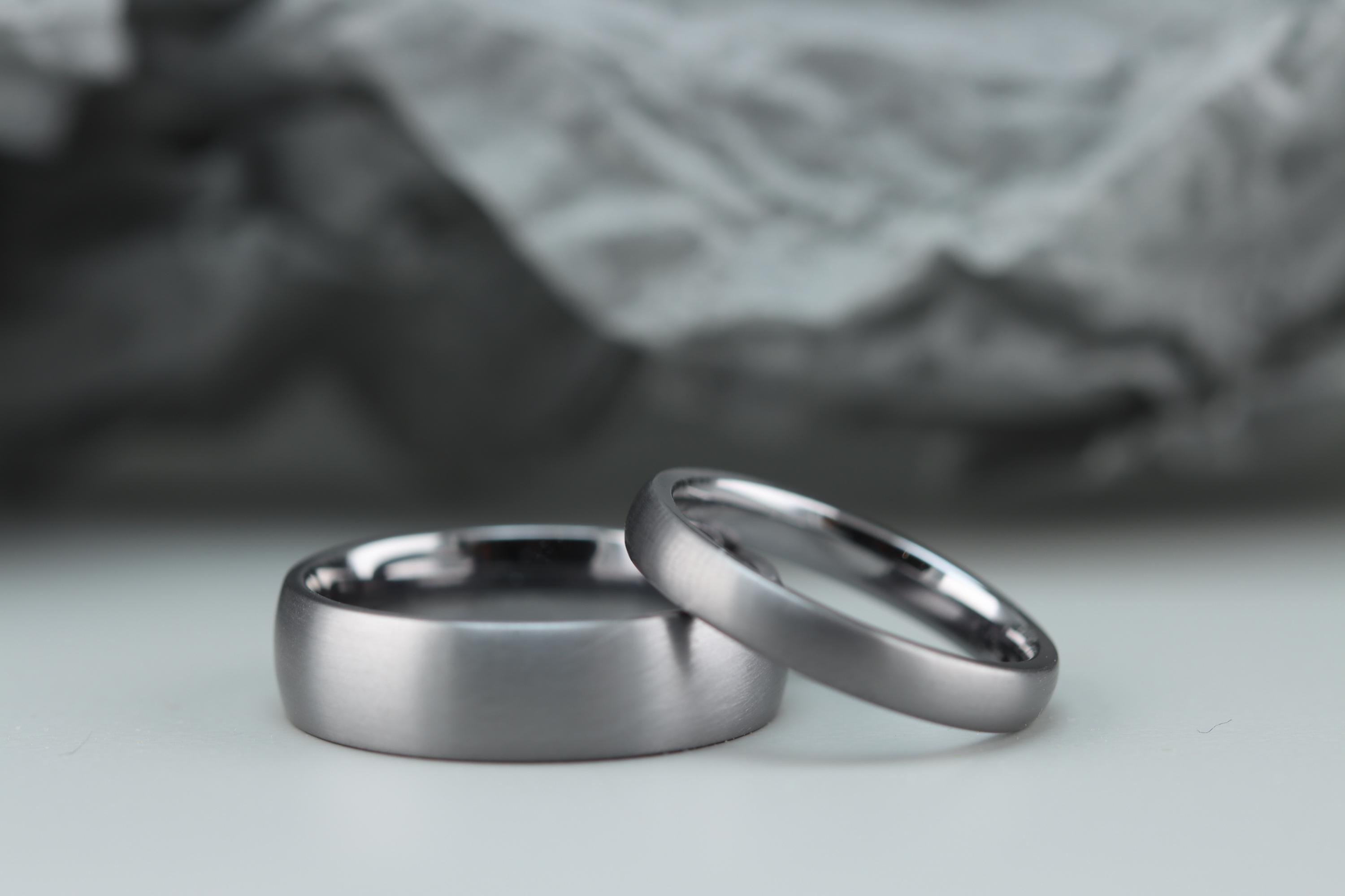 tantalum-wedding-rings-set-matt-finish-wedding-rings-matching-wedding