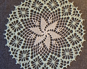 Cream Doily with Mint Border