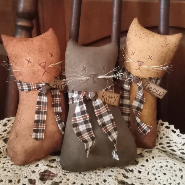 Primitive Barn Cat Kitties set of 3 Bowl Fillers Shelf Sitters Farmhouse Country Decor Handmade