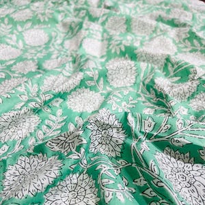 Katoenen stof handblok bloemenprint: boho naaien en quilten