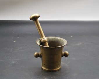 Antiker Mörser mit Pistill/Stößel aus Bronze, ca. 1,4 kg, 10 cm hoch