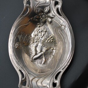 Rare Art Nouveau relief bowl with floral motifs, 1910s