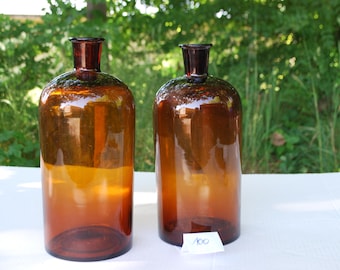 2 vintage apothecary bottles, pharmacy jars, glass containers, medicine jars, brown – No. 100