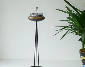 Seltener 1960er 1970er Aschenbecher - Mid Century Stand Aschenbecher - Vintage Home Decor - Space Needle Space Age Dreibein Ascher - Modernist - Atomic