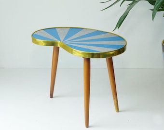 Mid-Century Blumenhocker - Blauer Blumenhocker - Nierentisch - Nierentisch - Vintage Sunray Blumenbank 50er 60er Jahre - Dreibein - Retro