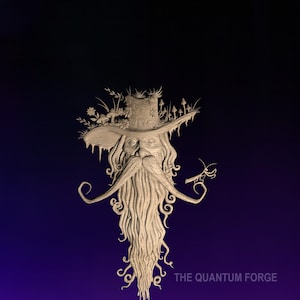 Könnte beinhalten: Eine Holzskulptur eines bärtigen Mannes, der einen Hut trägt, auf dem Pilze und Blumen wachsen. Der Mann hat einen langen, fließenden Bart und Schnurrbart. Die Skulptur befindet sich vor einem dunkelblauen Hintergrund mit dem Text "THE QUANTUM FORGE" unten.