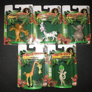 Mattel Micro Collection Dreamworks Madagascar Figures Complete Set Of 5 New Sealed Collectibles Party Favors